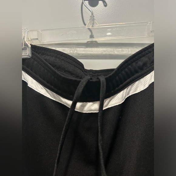 Adidas original track pants - Picture 6 of 7